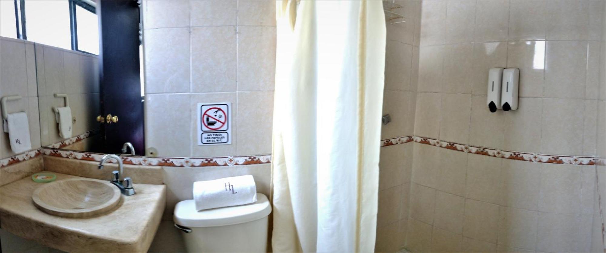 Laguna Inn Torreón Esterno foto