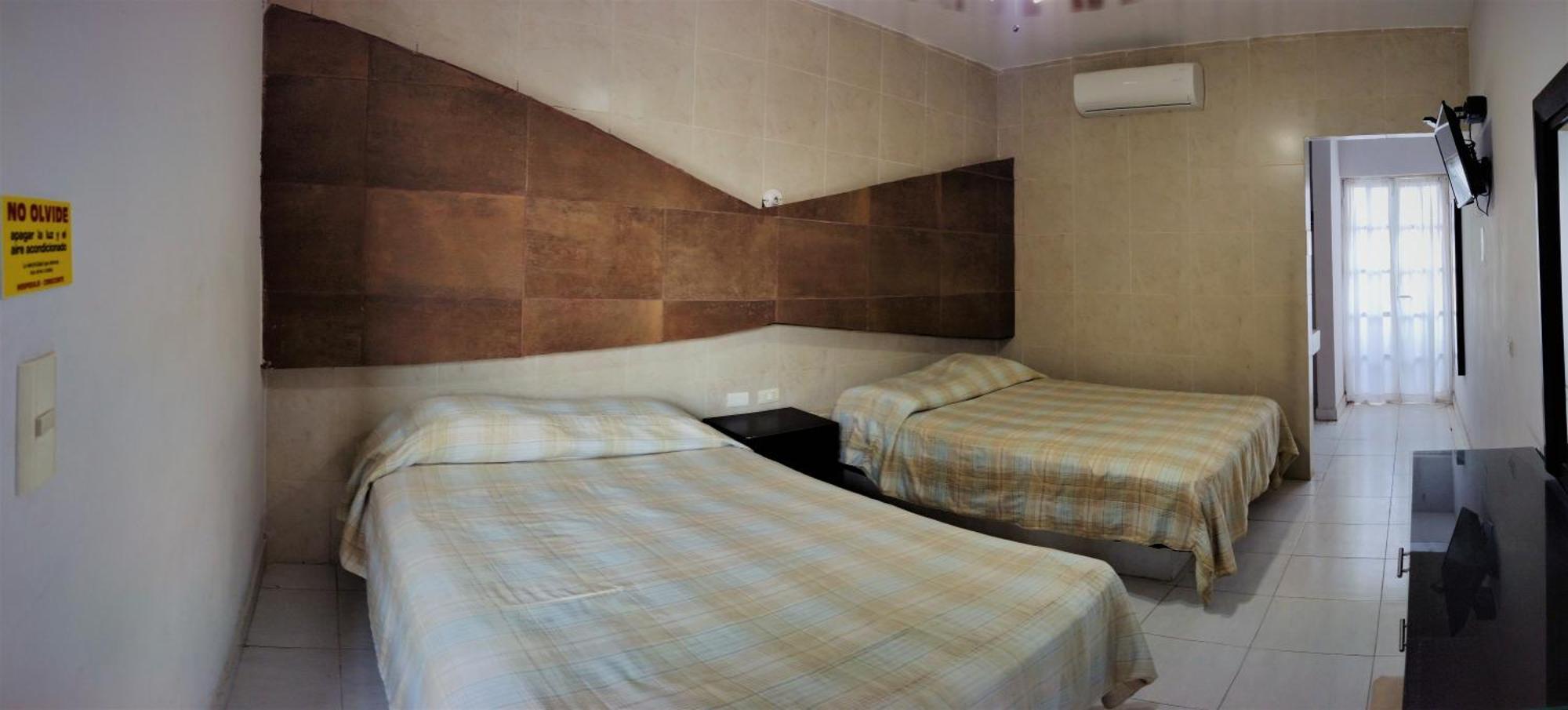 Laguna Inn Torreón Esterno foto