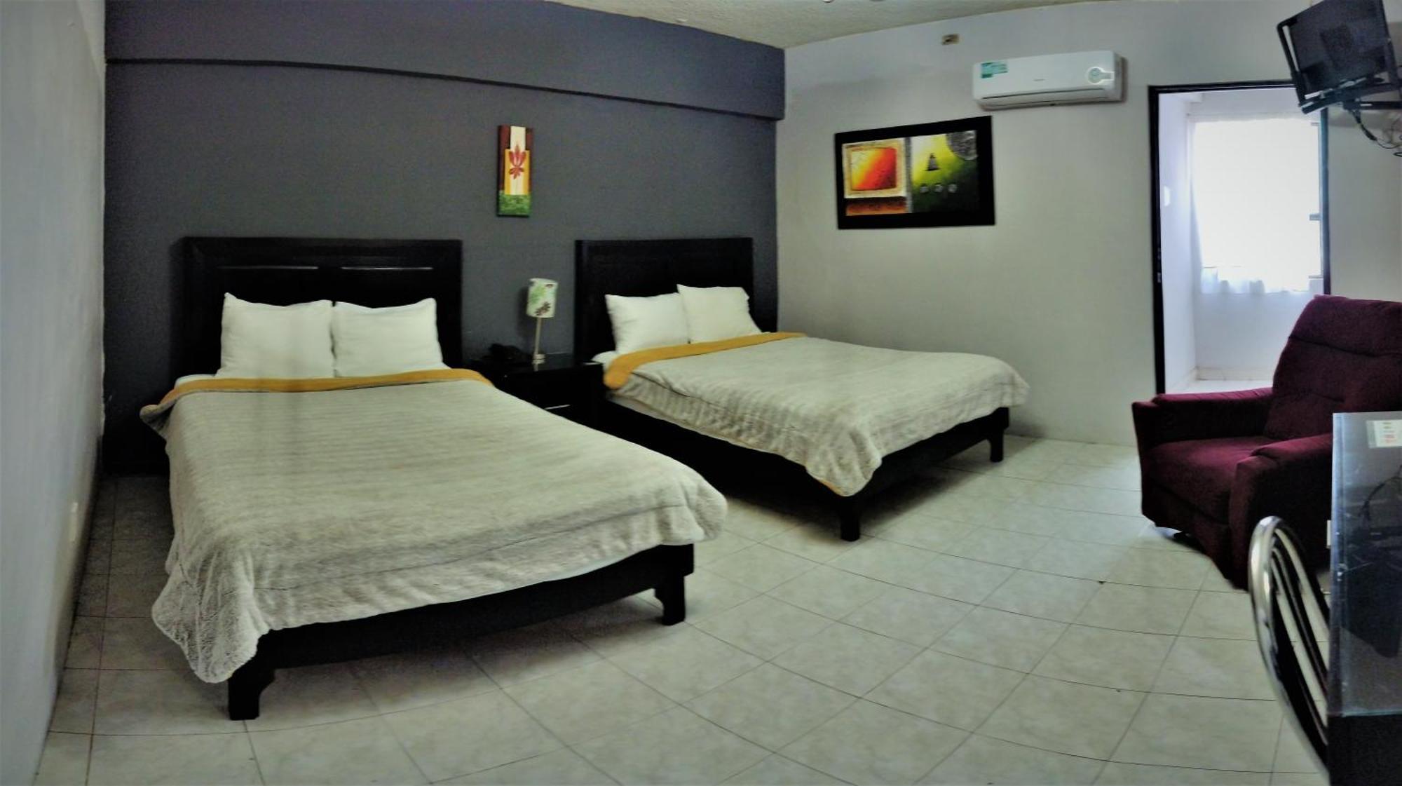 Laguna Inn Torreón Esterno foto